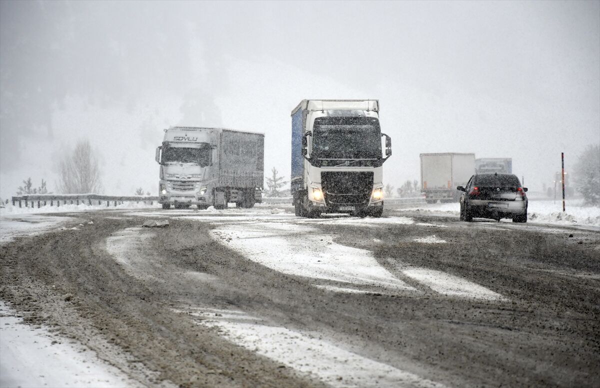 A A 20260411 41077592 41077589 Y O G U N K A R N E D E N I Y L E K A R S E R Z U R U M K A R A Y O L U N D A U L A S I M K O N T R O L L U S A G L A N I Y O R