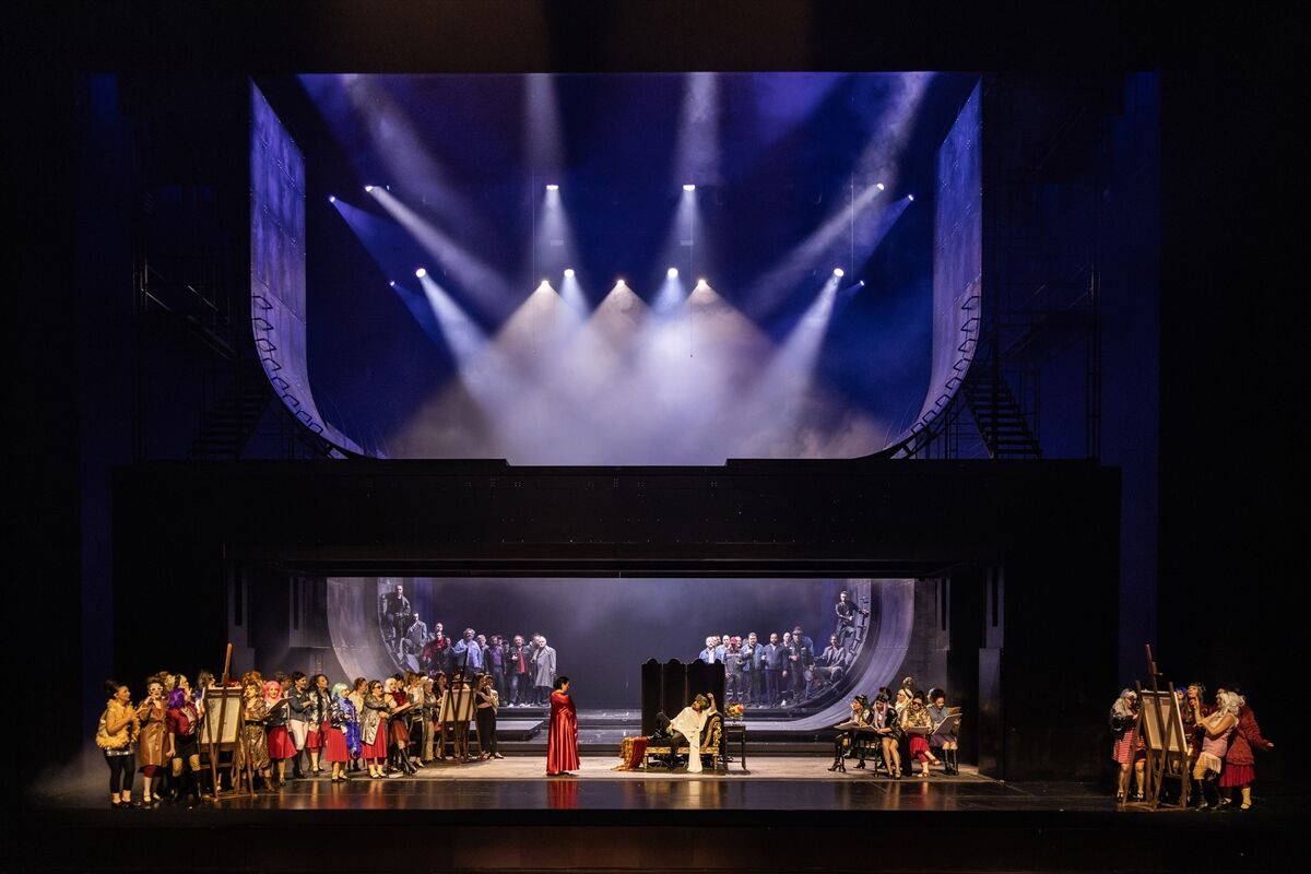 A A 20260414 41101492 41101490 I D O B U C A N H O L L A N D A L I O P E R A S I N I S A H N E L E Y E C E K