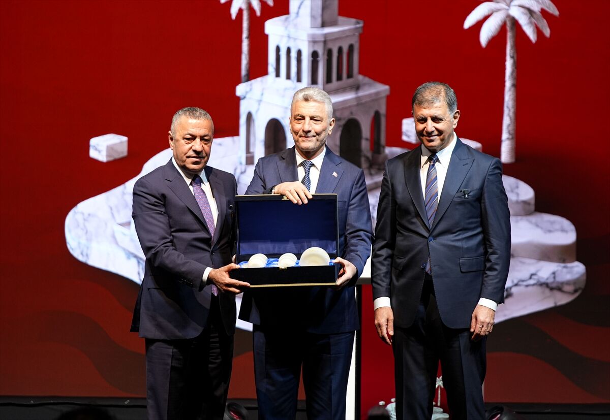 A A 20260414 41102535 41102528 T I C A R E T B A K A N I B O L A T I Z M I R D E F U A R A C I L I S I N A K A T I L D I