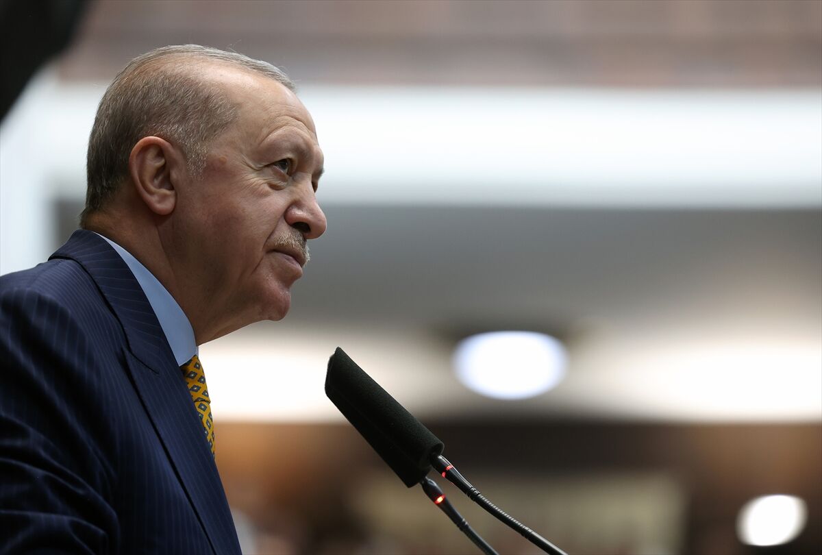 A A 20260415 41111555 41111552 A K P A R T I T B M M G R U P T O P L A N T I S I