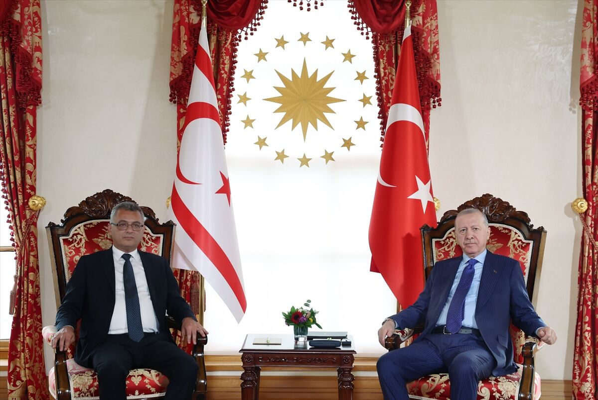 A A 20260416 41123878 41123876 C U M H U R B A S K A N I E R D O G A N K K T C C U M H U R B A S K A N I E R H U R M A N I L E G O R U S T U