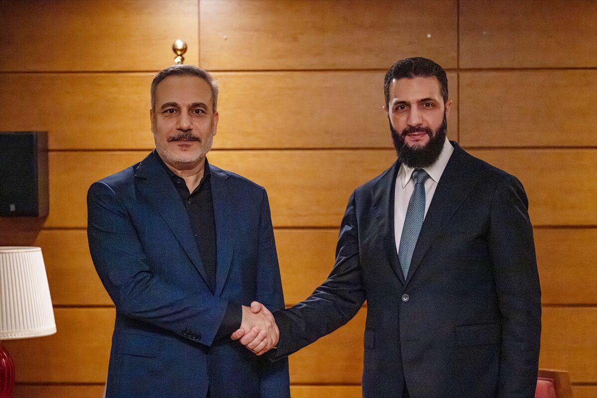 A A 20260417 41128010 41128007 D I S I S L E R I B A K A N I F I D A N S U R I Y E C U M H U R B A S K A N I S A R A I L E A N T A L Y A D A G O R U S T U