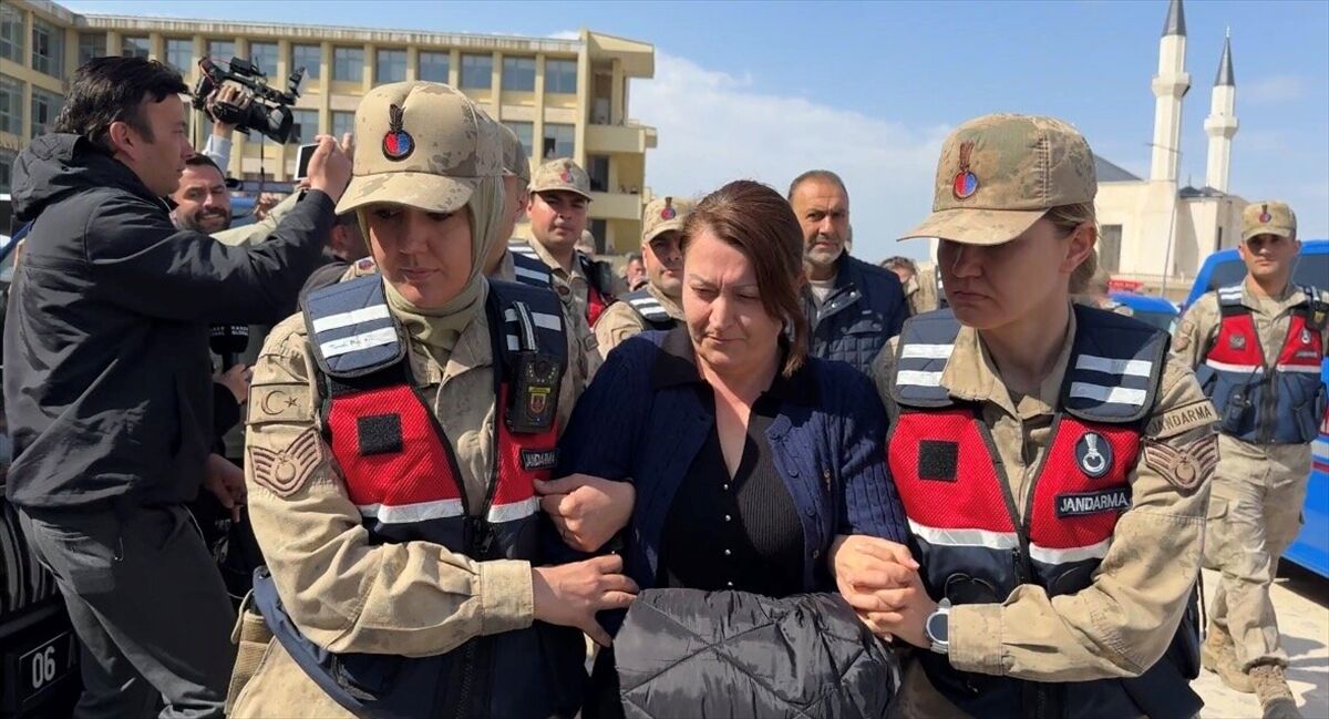 A A 20260417 41129058 41129053 G U L I S T A N D O K U S O R U S T U R M A S I N D A G O Z A L T I N A A L I N A N S U P H E L I L E R D E N 7 S I A D L I Y E D E-1