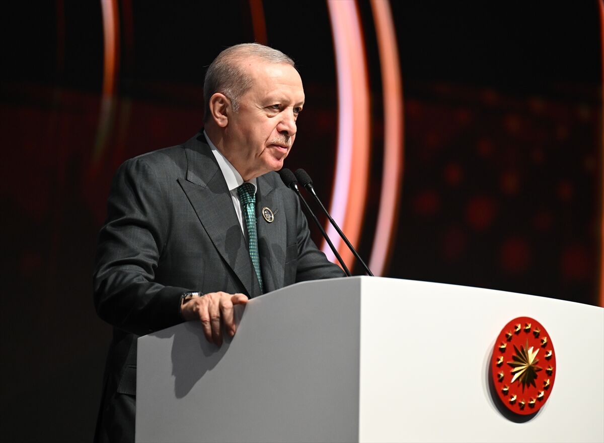 A A 20260417 41133485 41133483 A N T A L Y A D I P L O M A S I F O R U M U