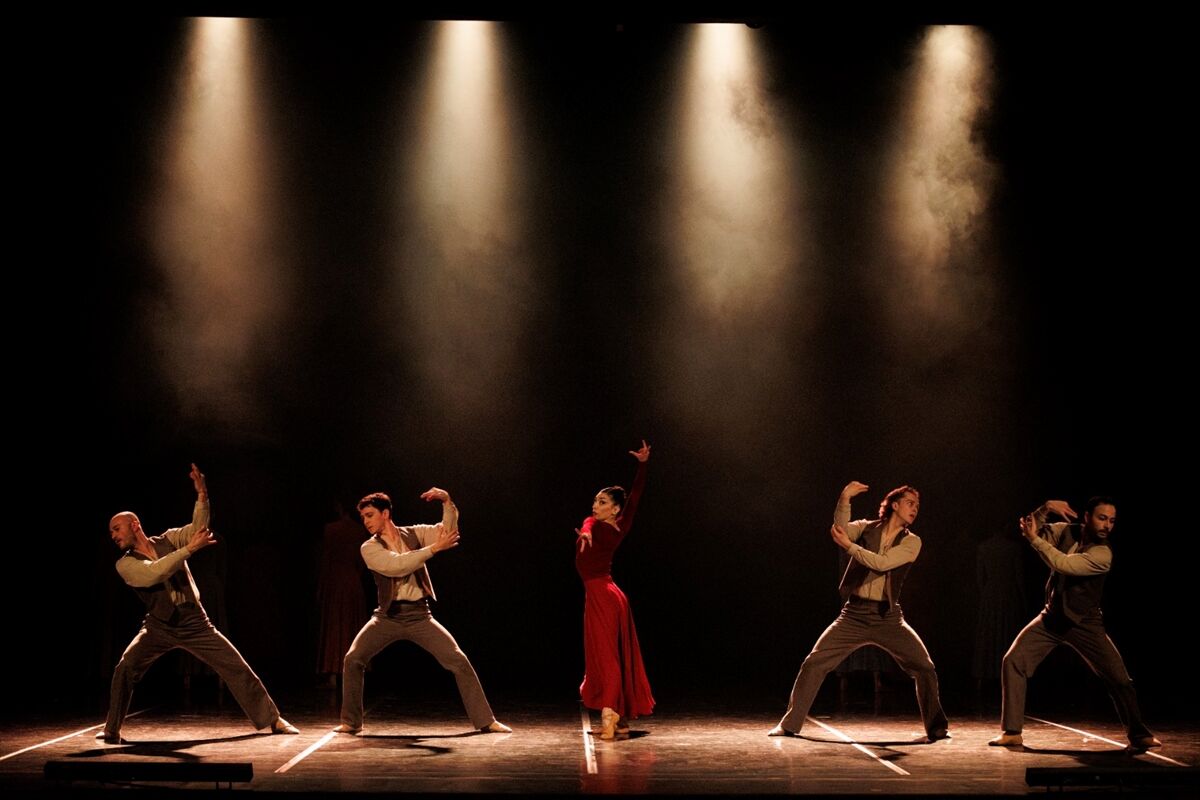 A A 20260418 41142079 41142077 D O R T K O R E O G R A F I D E N O L U S A N M O M E N T U M B A L E S I N I N D U N Y A P R O M I Y E R I Y A P I L D I