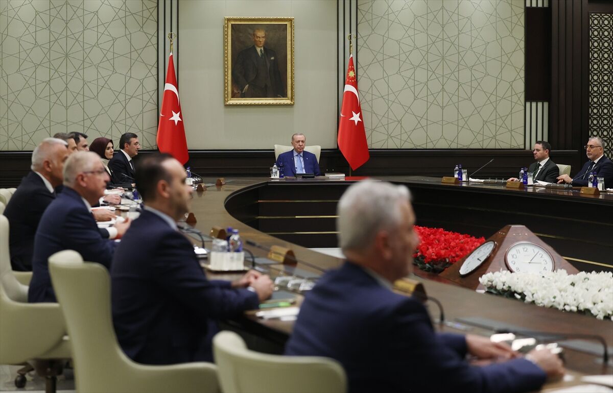 A A 20260420 41161486 41161484 C U M H U R B A S K A N L I G I K A B I N E S I T O P L A N D I