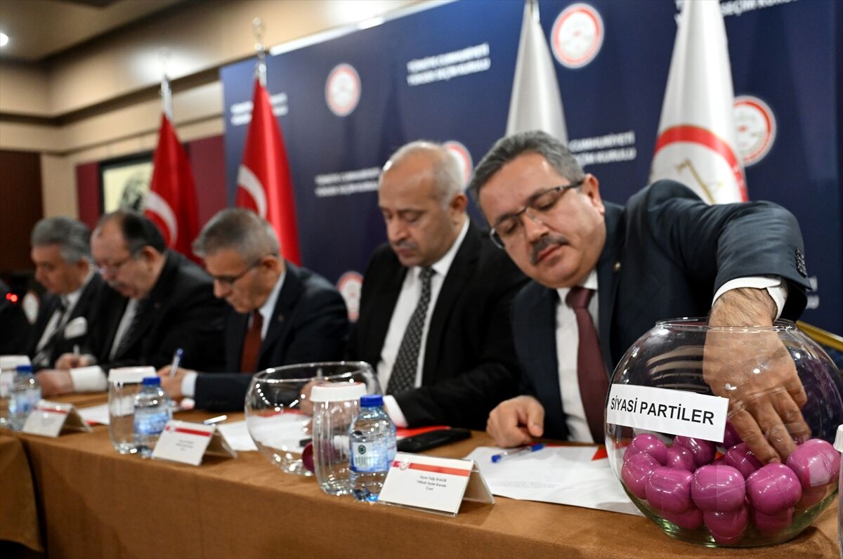 A A 20260421 41168187 41168180 6 B E L D E D E 7 H A Z I R A N D A Y A P I L A C A K A R A S E C I M L E R E K A T I L A C A K P A R T I L E R I N O Y P U S U L A S I N D A K I Y E R L E R I B E L I R L E N D I