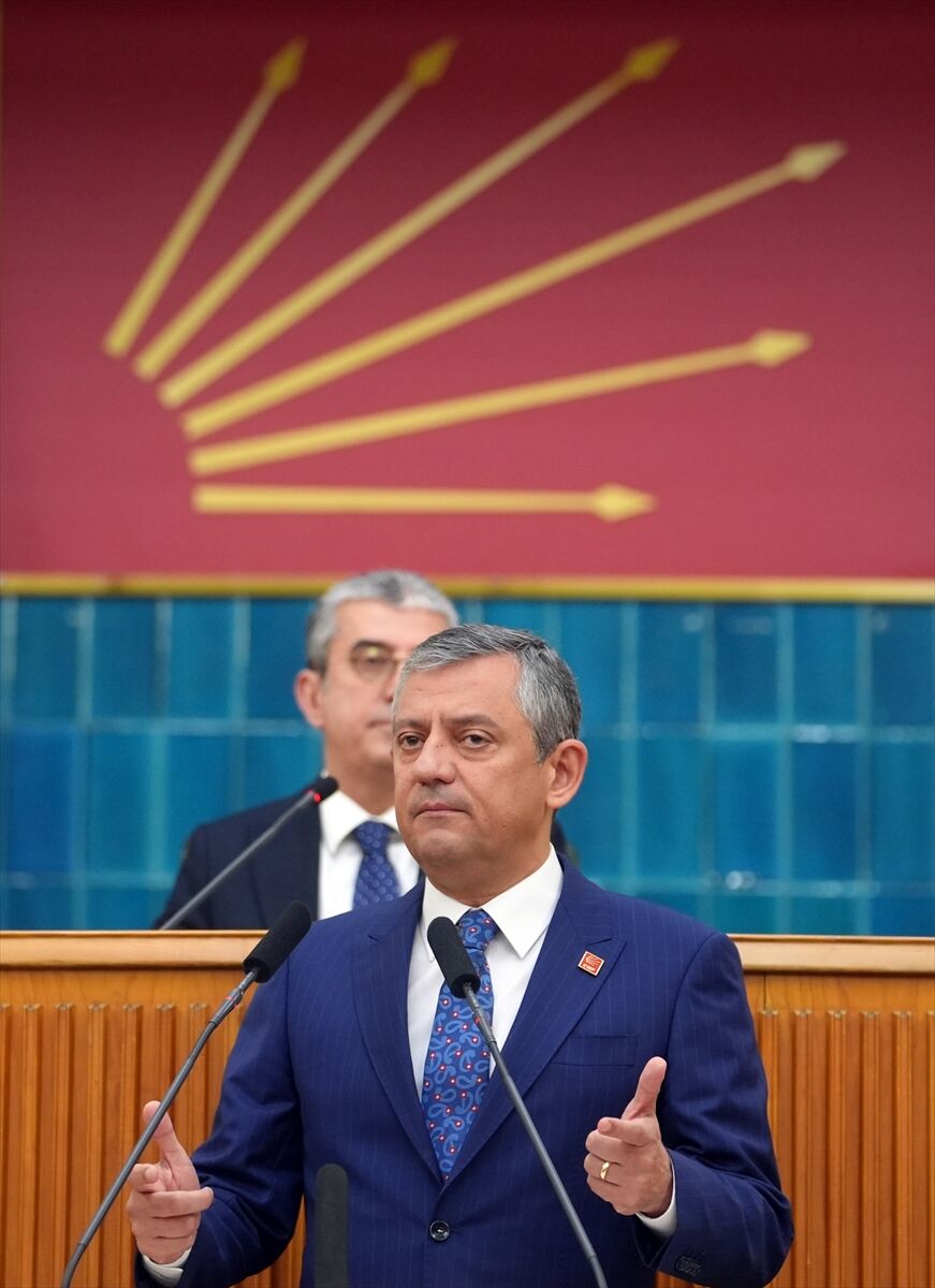 A A 20260421 41168693 41168687 C H P T B M M G R U P T O P L A N T I S I