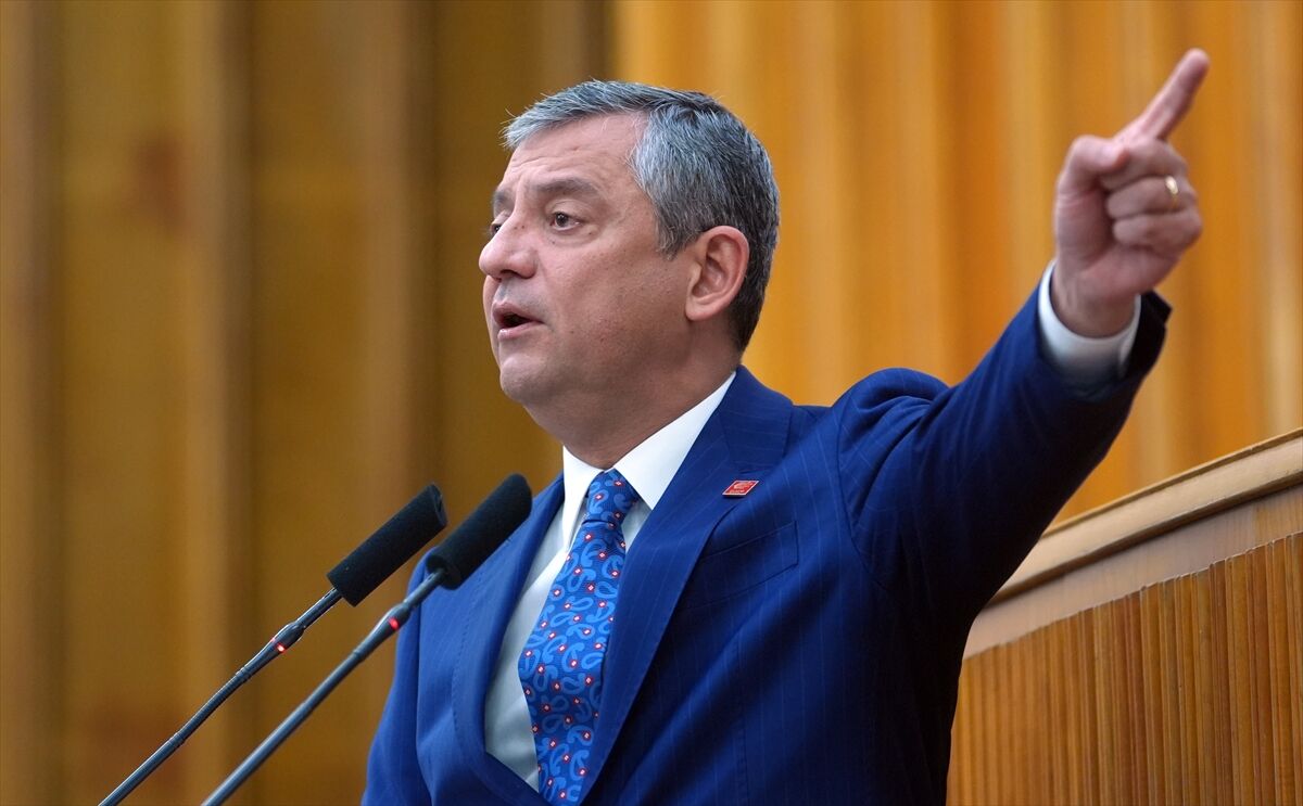 A A 20260421 41168693 41168690 C H P T B M M G R U P T O P L A N T I S I