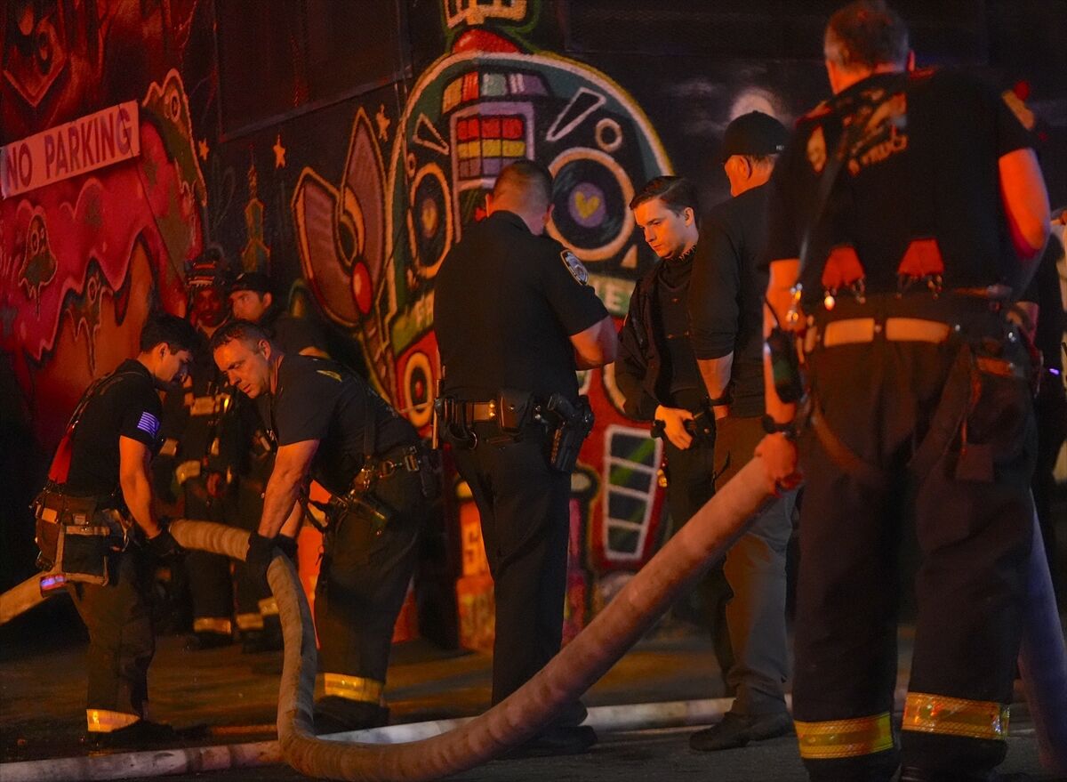 A A 20260424 41196945 41196933 N E W Y O R K T A K I T A R I H I K I L I S E D E B U Y U K Y A N G I N