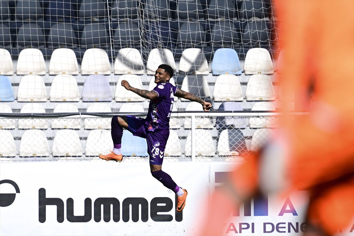 A A 20260426 41216633 41216626 E M R E G O K D E M I R I N S A A T A N K A R A K E C I O R E N M A N I S A F U T B O L K U L U B U