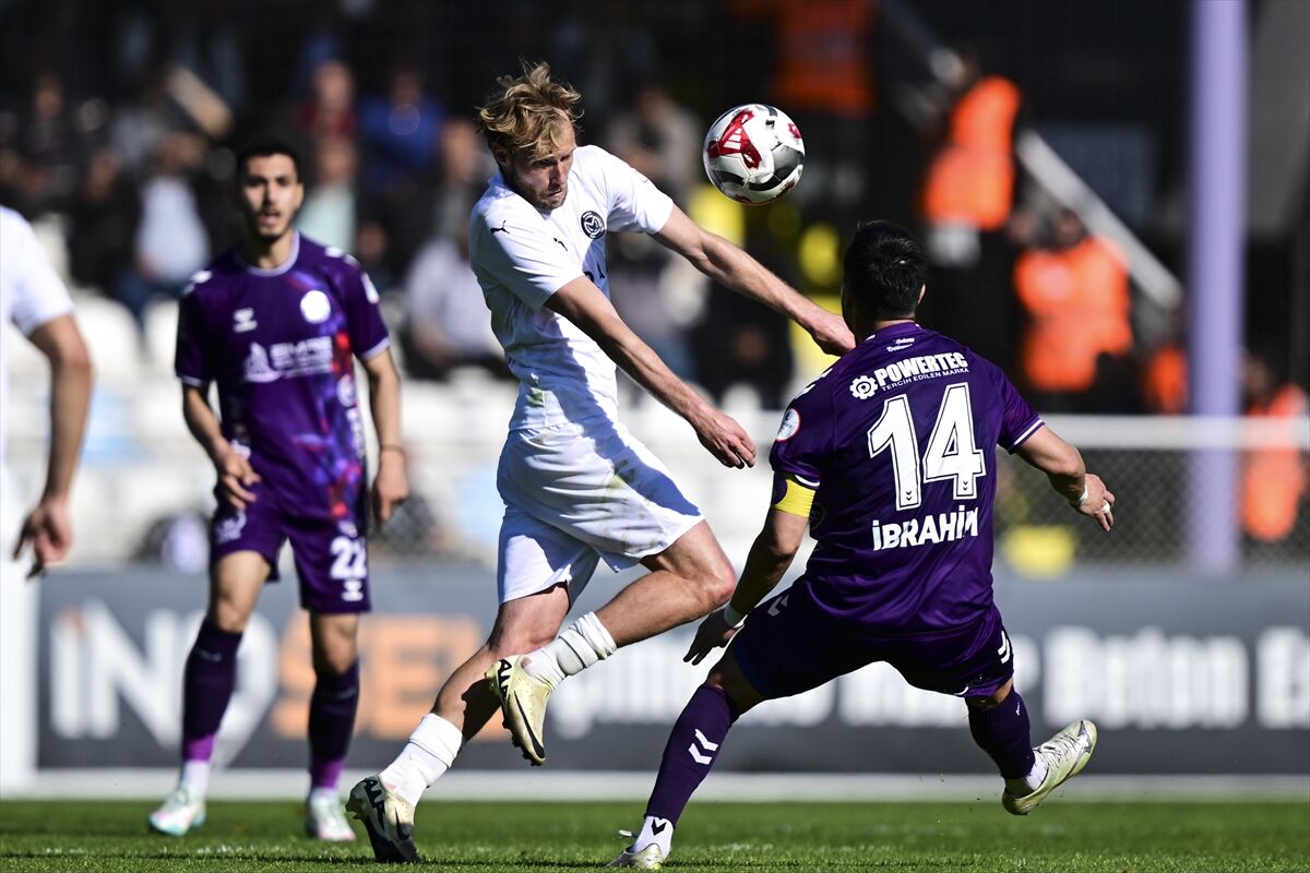 A A 20260426 41216633 41216631 E M R E G O K D E M I R I N S A A T A N K A R A K E C I O R E N M A N I S A F U T B O L K U L U B U