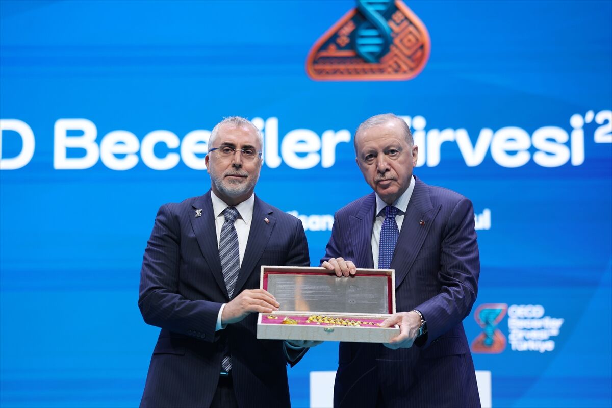 A A 20260427 41224781 41224777 C U M H U R B A S K A N I R E C E P T A Y Y I P E R D O G A N