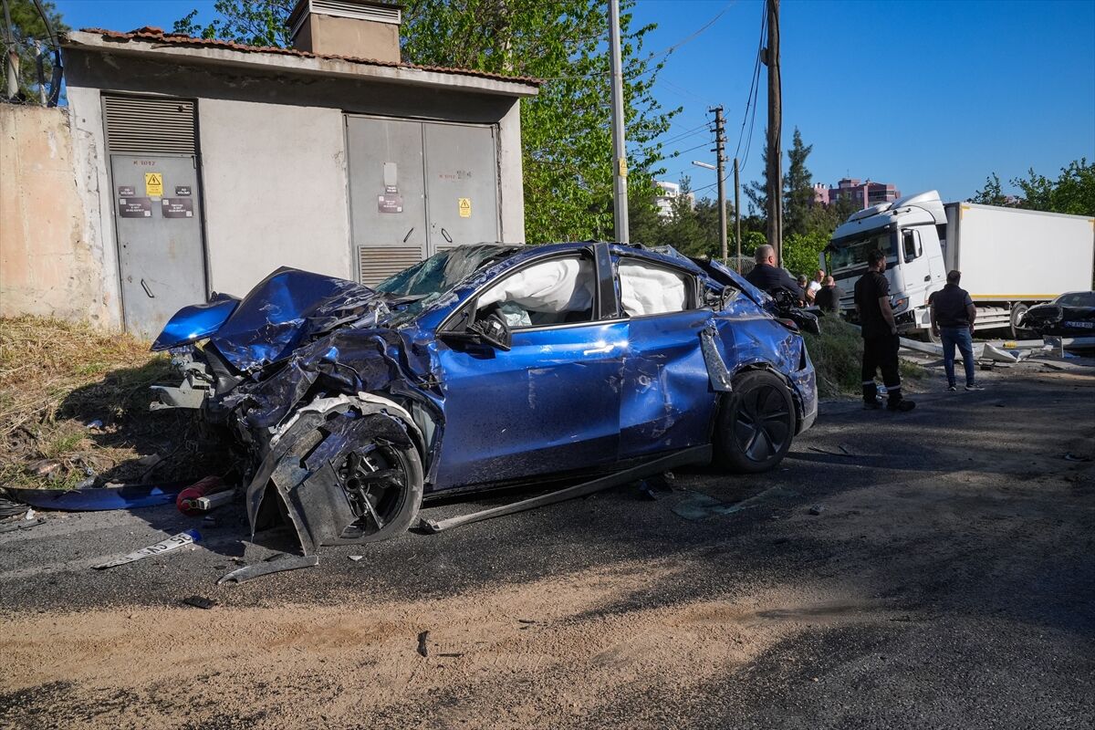 A A 20260429 41244504 41244496 I Z M I R D E F R E N I P A T L A Y A N T I R 9 A R A C A C A R P T I