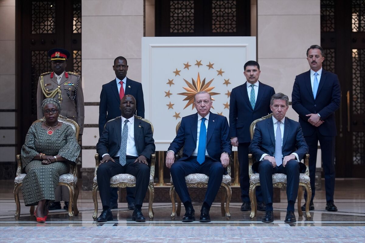 A A 20260430 41252374 41252362 C U M H U R B A S K A N I E R D O G A N 5 U L K E N I N B U Y U K E L C I S I N I K A B U L E T T I