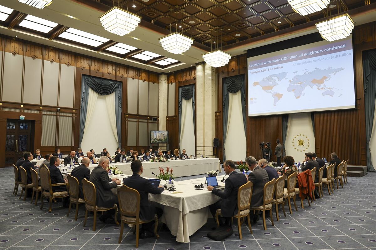 Aa 20260427 41223139 41223129 Cumhurbaskani Yardimcisi Yilmaz Turkiye Yuzyili Yatirim Icin Guclu Merkez Basin Toplantisinda Konustu (1)