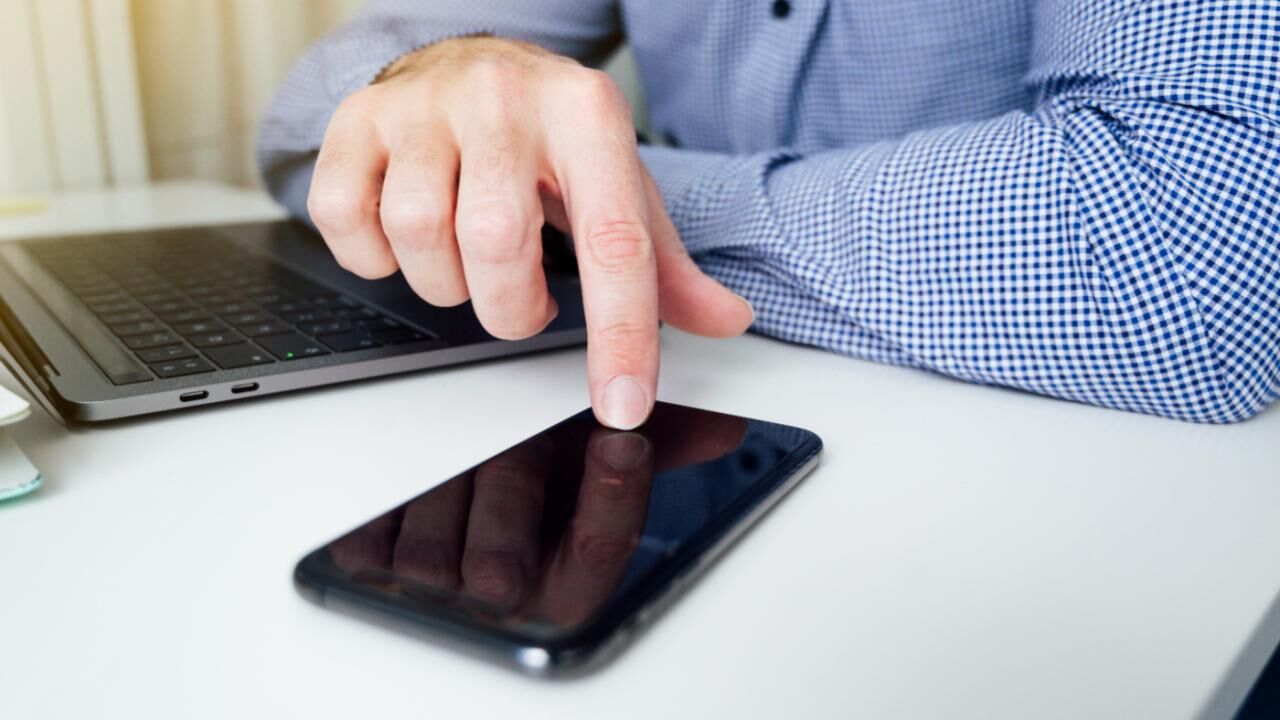 Cep Telefonu Konsantrasyon Getty 2342774