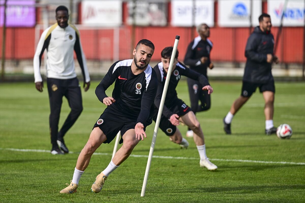 Gençlerbirliği, Galatasaray Maçının Hazırlıklarını Sürdürdü 2