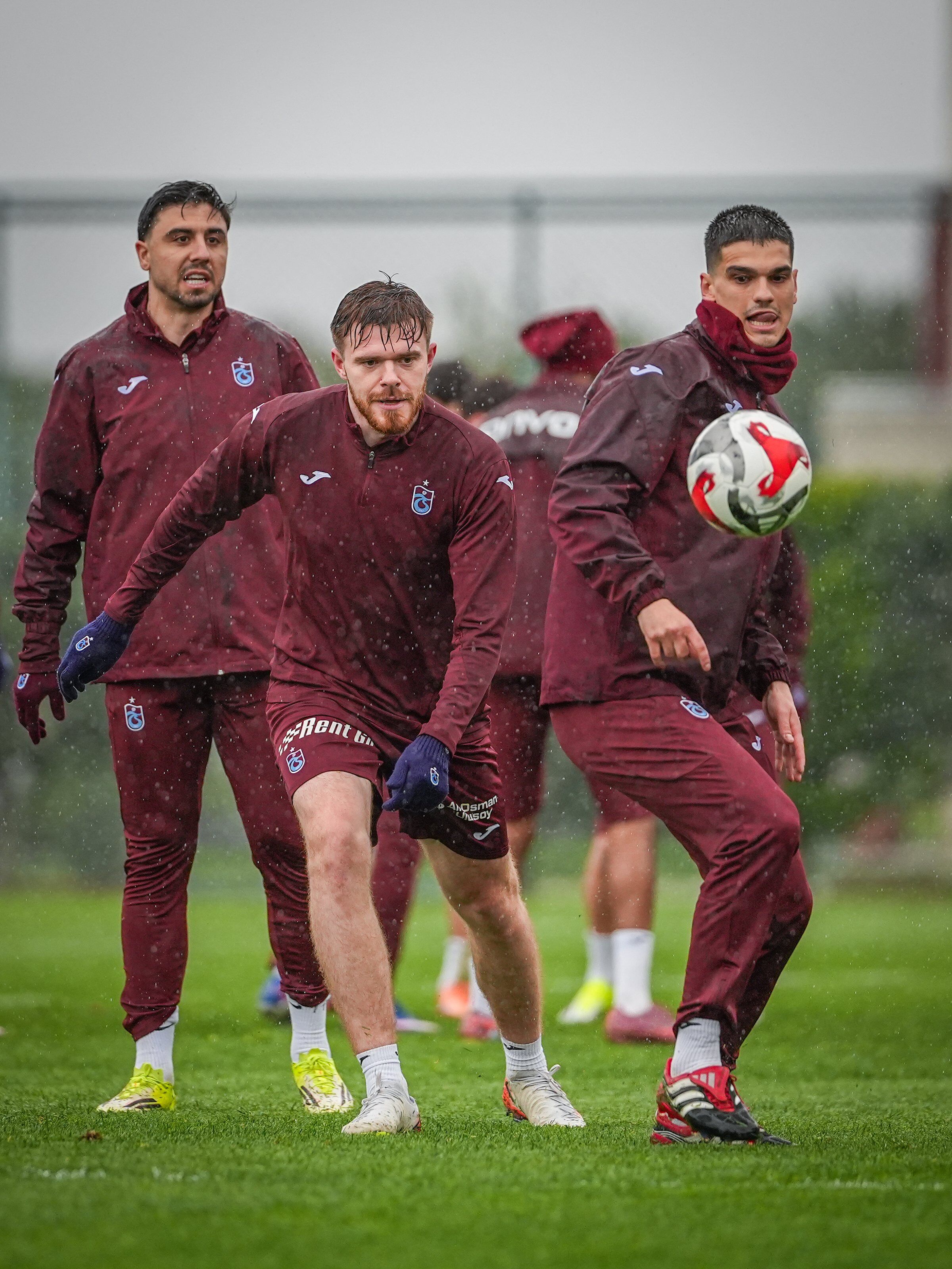 H F Y6 U Roa8 A E R Gyr