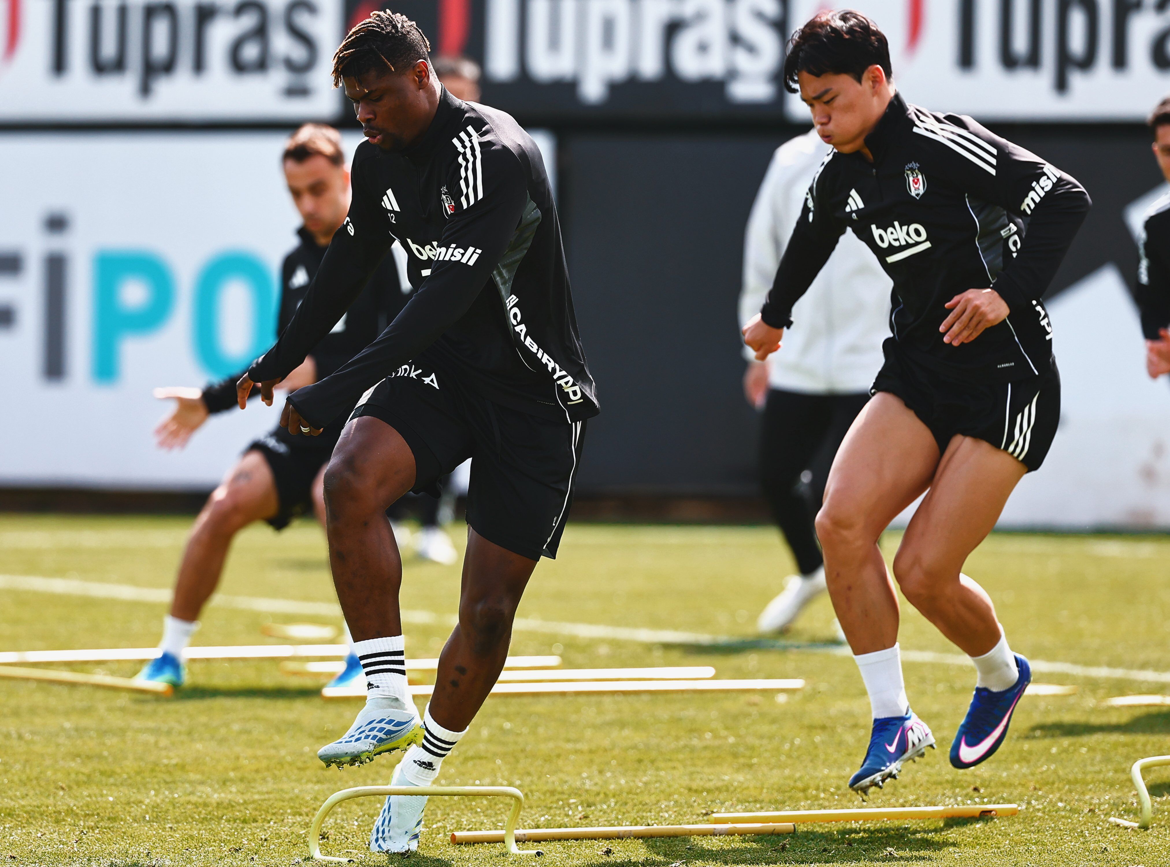 H F3 Tla N Xs A A I8Ts