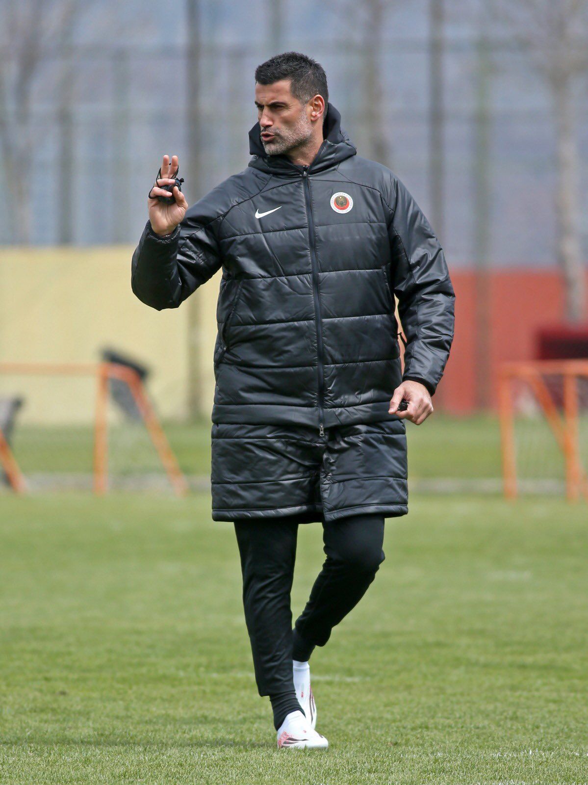 H Fik R Fa I A A K N Z U