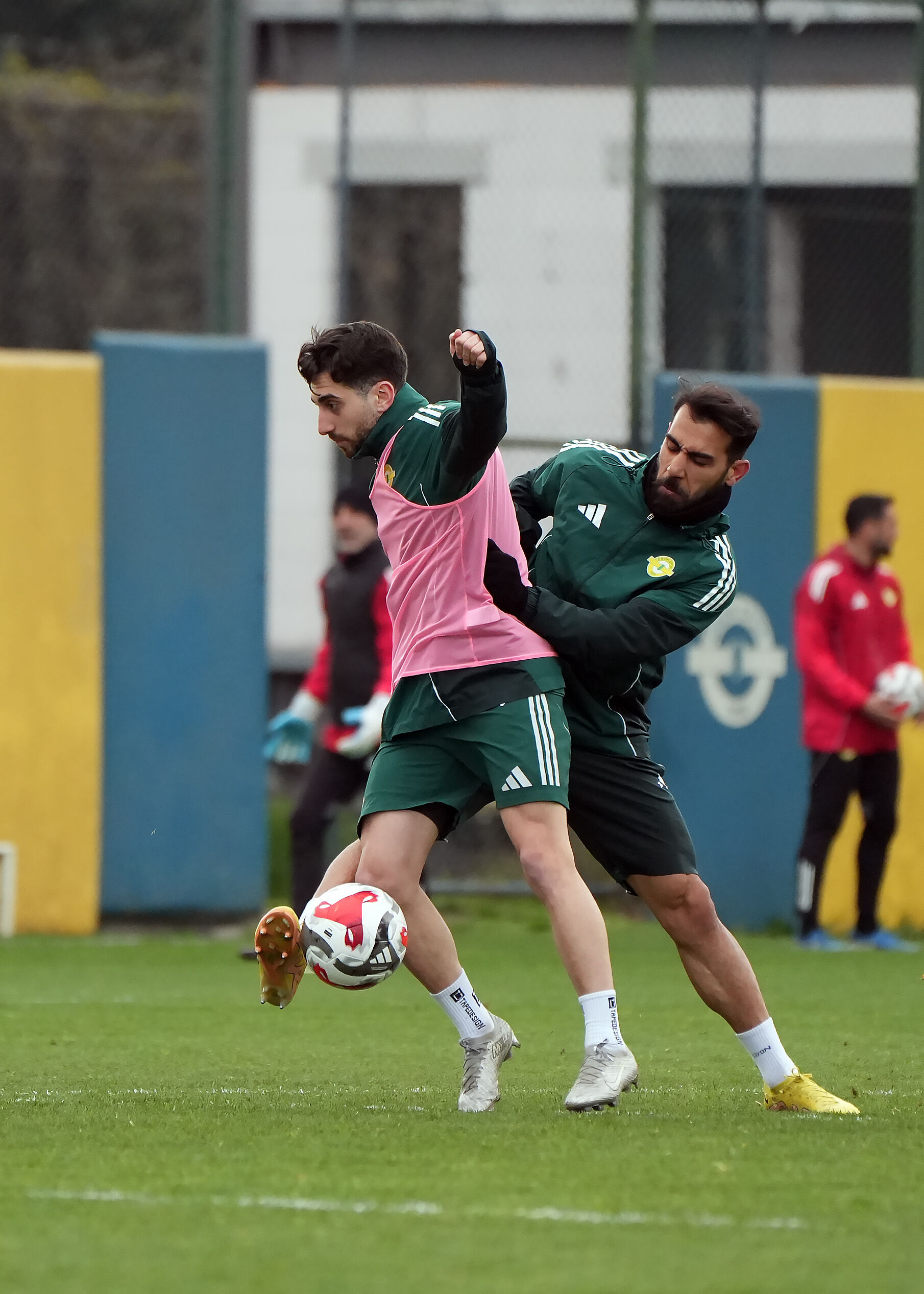 H Ghe K R J Xk A Aa X C J