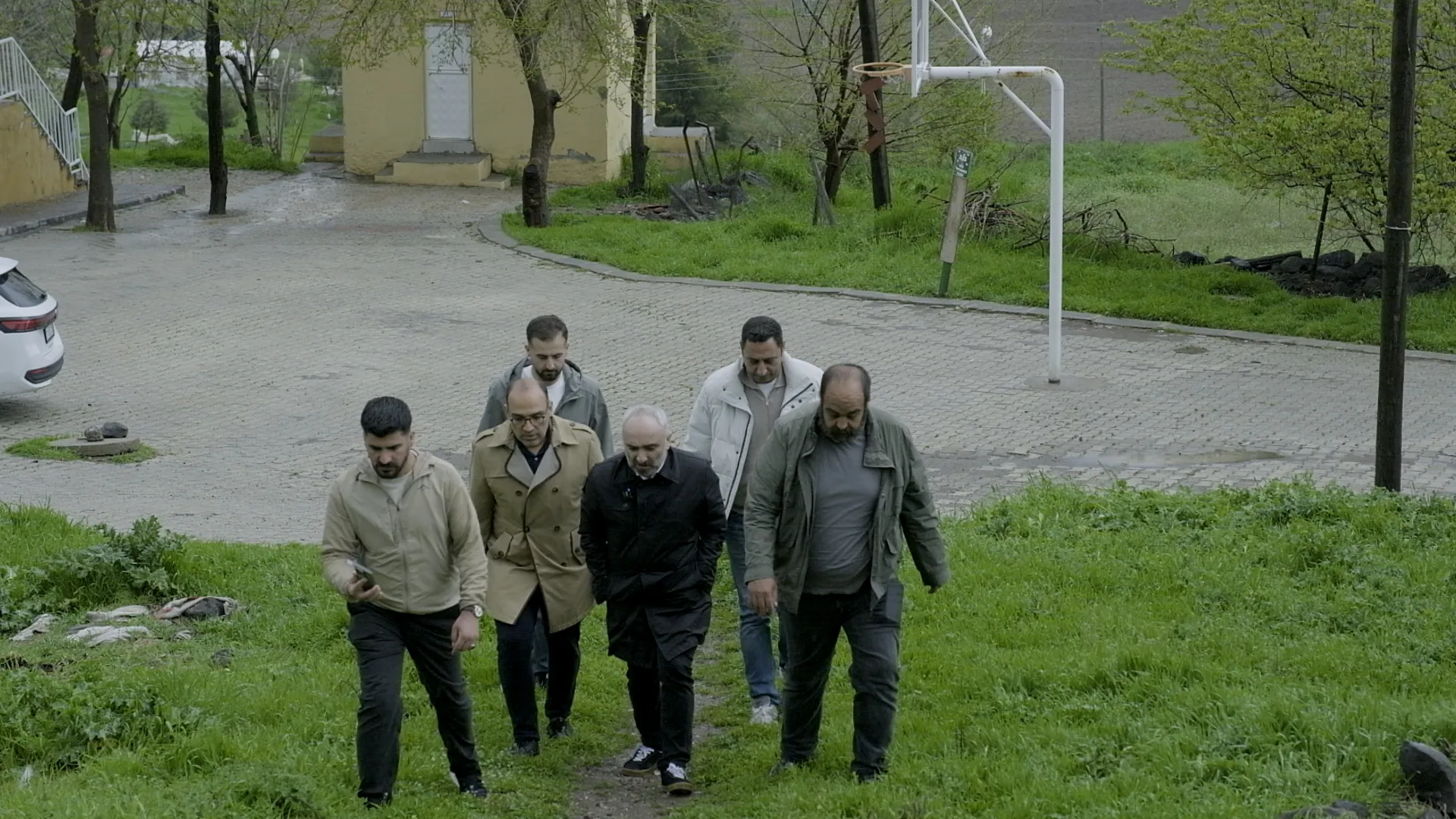 Saymaz 00 31 10 35 Still011