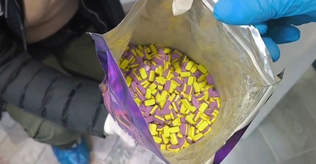 A W708753 07