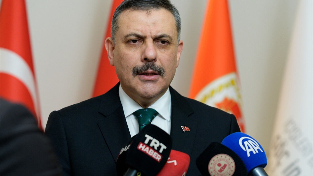 Icisleri Bakani Ciftciden Araclardaki Multimedya Sistemlerine Iliskin Yeni Aciklama Slb1