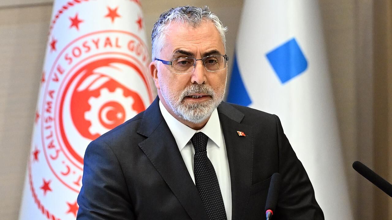 Vedat Isikhan 2124727-5