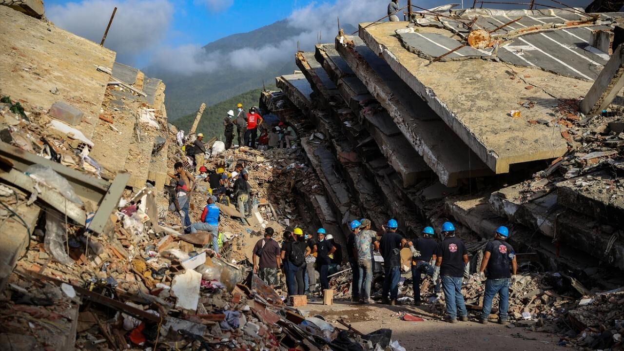 Venezuela Aa 2473144