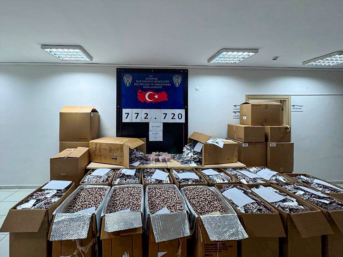 Ankara Da Uyusturucu Operasyonunda 6 Zanli 2 20150221 Amp