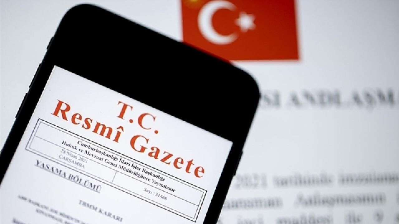 Resmi Gazete Aa 1727575-1