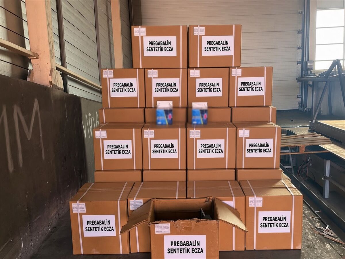 Mersin'de reçetesiz satışı yasak olan 1,7 ton pregabalin yakalandı