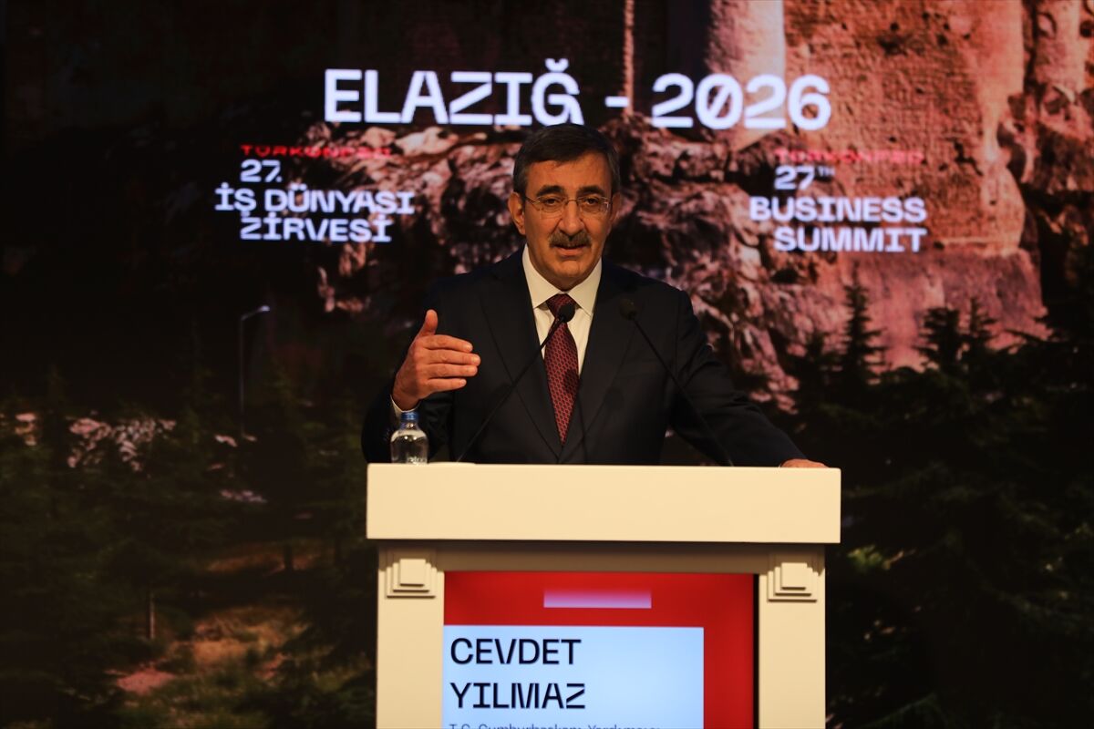 Cevdet Yılmaz: Bir sorunla karşı karşıyayız!