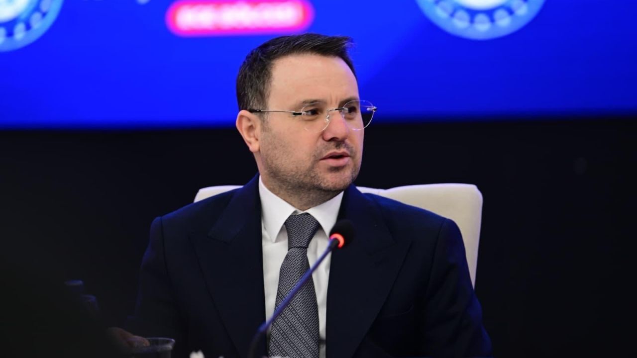 Bakan Gurlek Duyurdu Yeni Nesil Suc Orgutlerine Operasyon 1