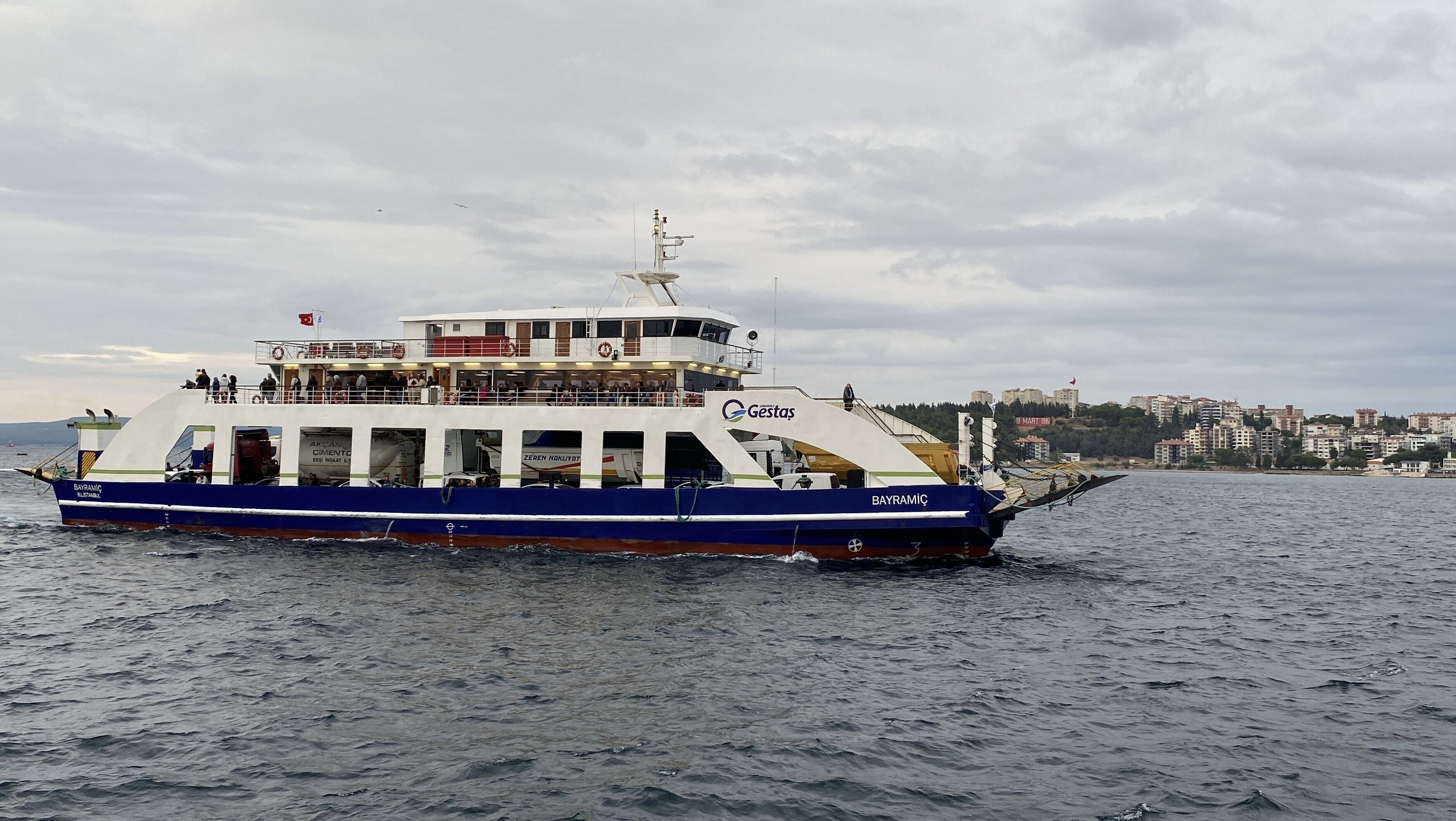 Gökçeada'ya yapılacak bazı feribot seferleri iptal edildi