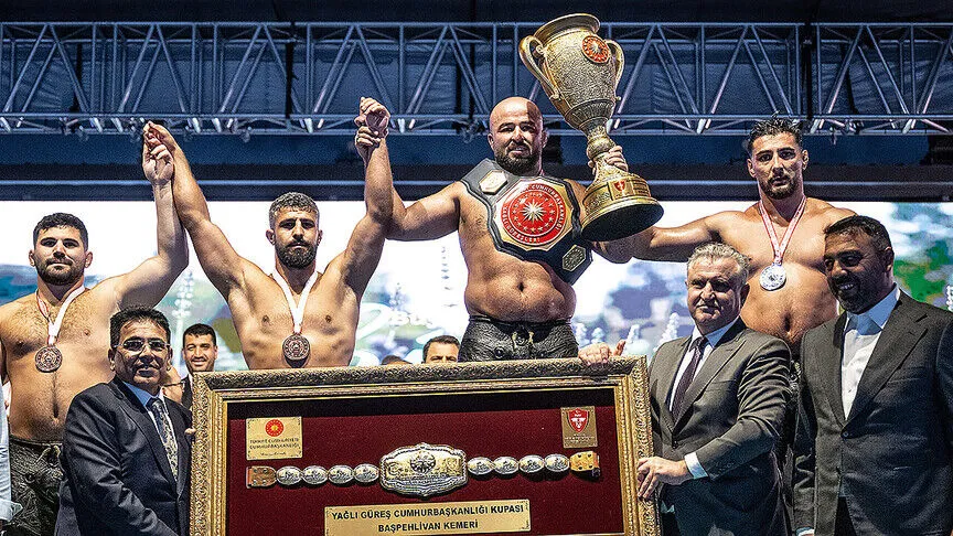 Yağlı Güreş Cumhurbaşkanlığı Kupası'nı Orhan Okulu kazandı