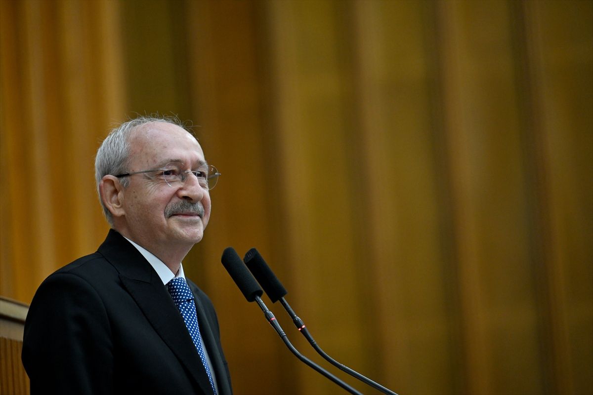 A A 20261020 42810359 42810352 C H P T B M M G R U P T O P L A N T I S I