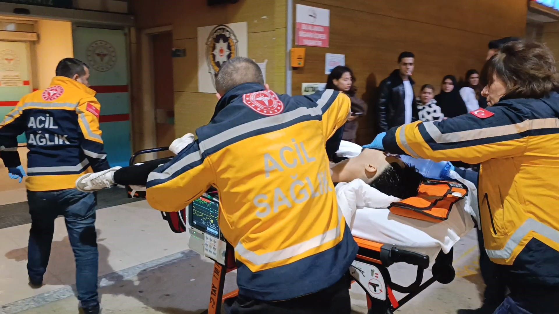 Kız meselesi iddiası kanlı bitti: 1 ölü, 2 yaralı