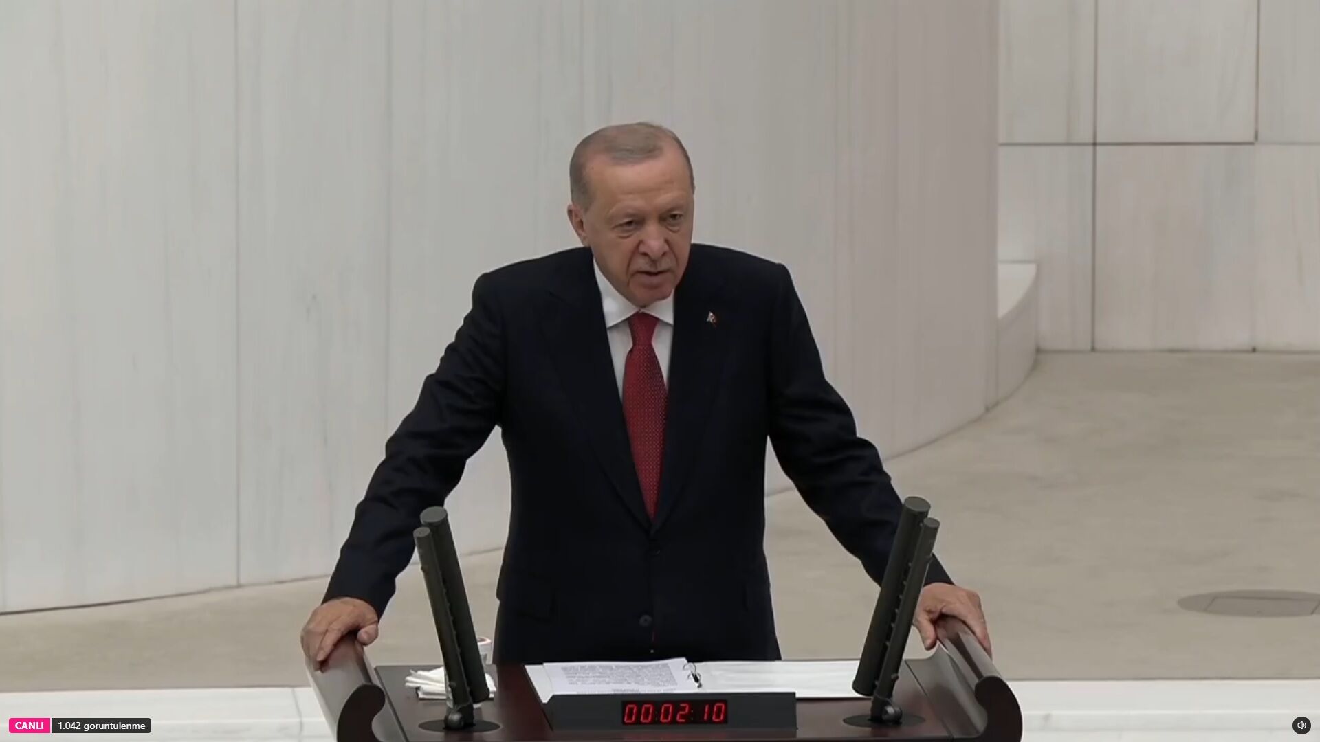 Erdoğan: Dünyada 2 kez gazilikle müşerref olan tek meclis TBMM'dir!