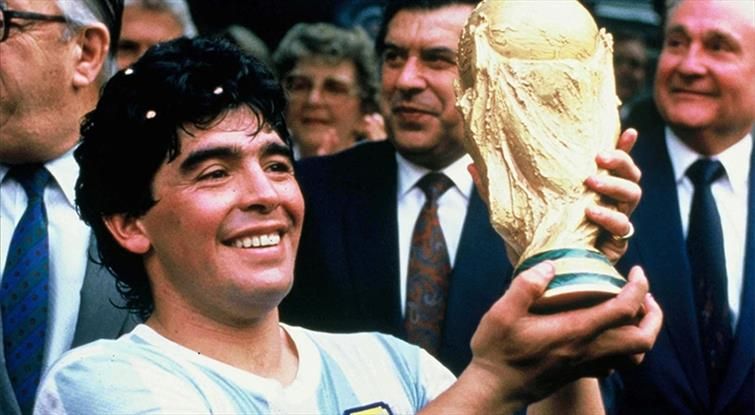 Maradona-1